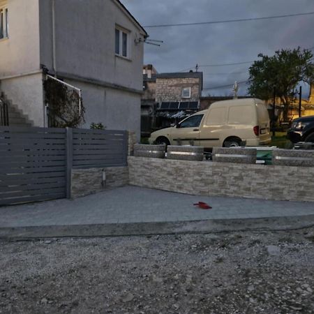 Apartment Ground Floor With Parking Erny Pula Exterior photo