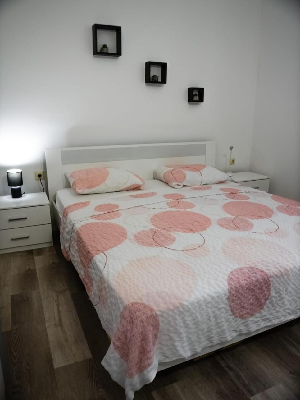 Apartment Ground Floor With Parking Erny Pula Exterior photo